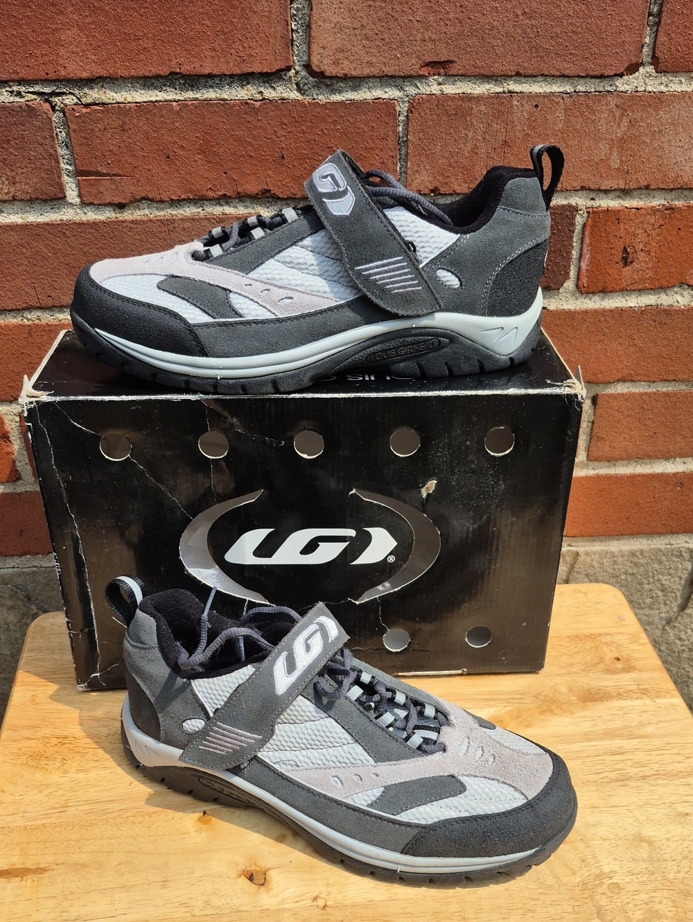 Louis Garneau Sole Durango Size 43  Men 10 Wom 12 Biking Shoes